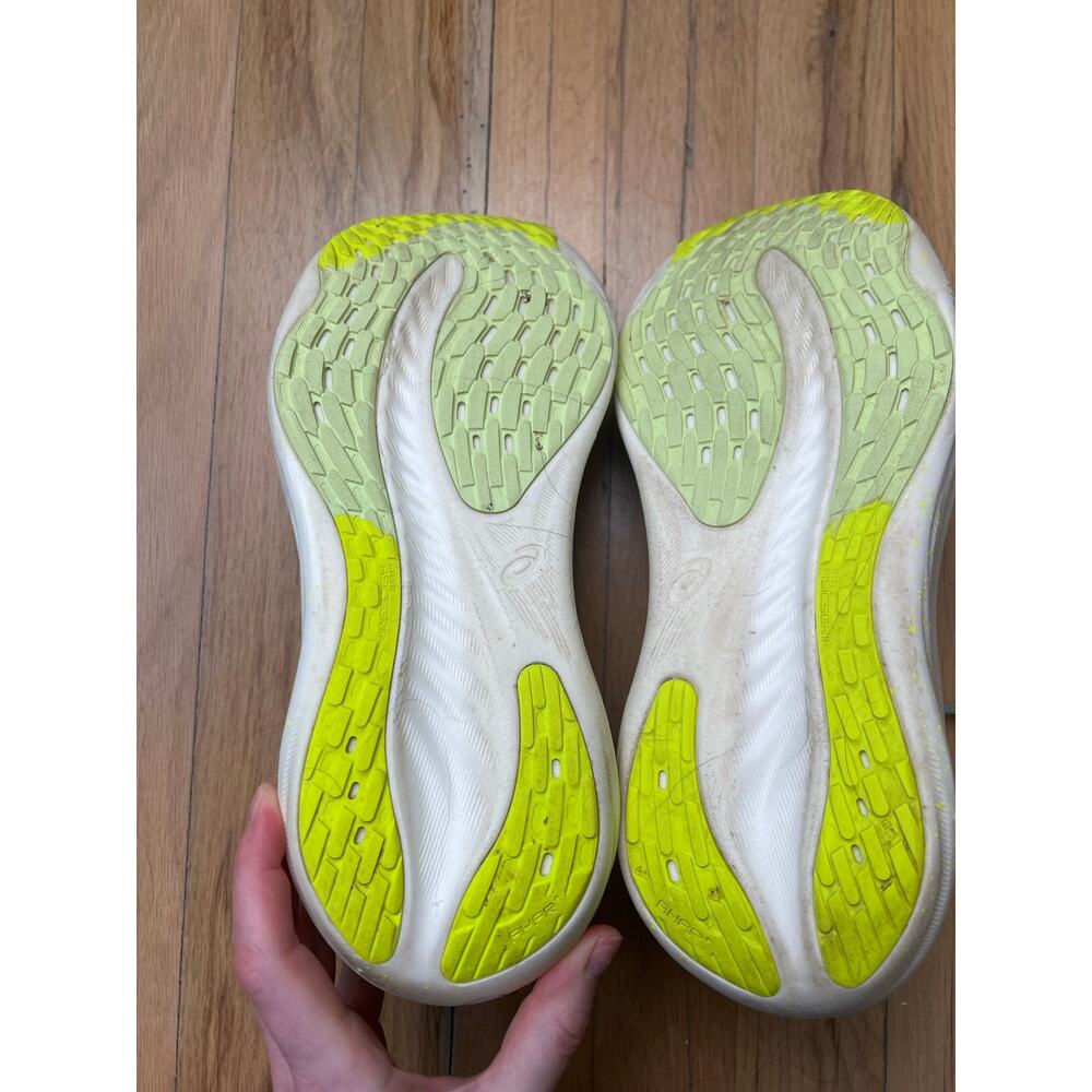 Asics GEL Nimbus 26 Running Shoes Sneakers Light Celadon Safety Yellow Women's 8 - Picture 6 of 13
